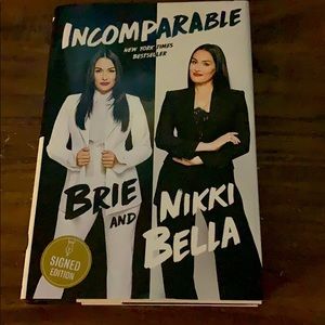 Signed edition book Incomparable.